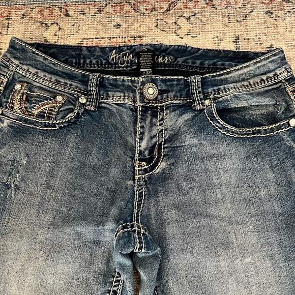 Ariya Jeans Size 11/12 - Picture 4 of 8